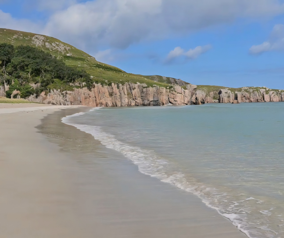 Ceannabeinne Beach
