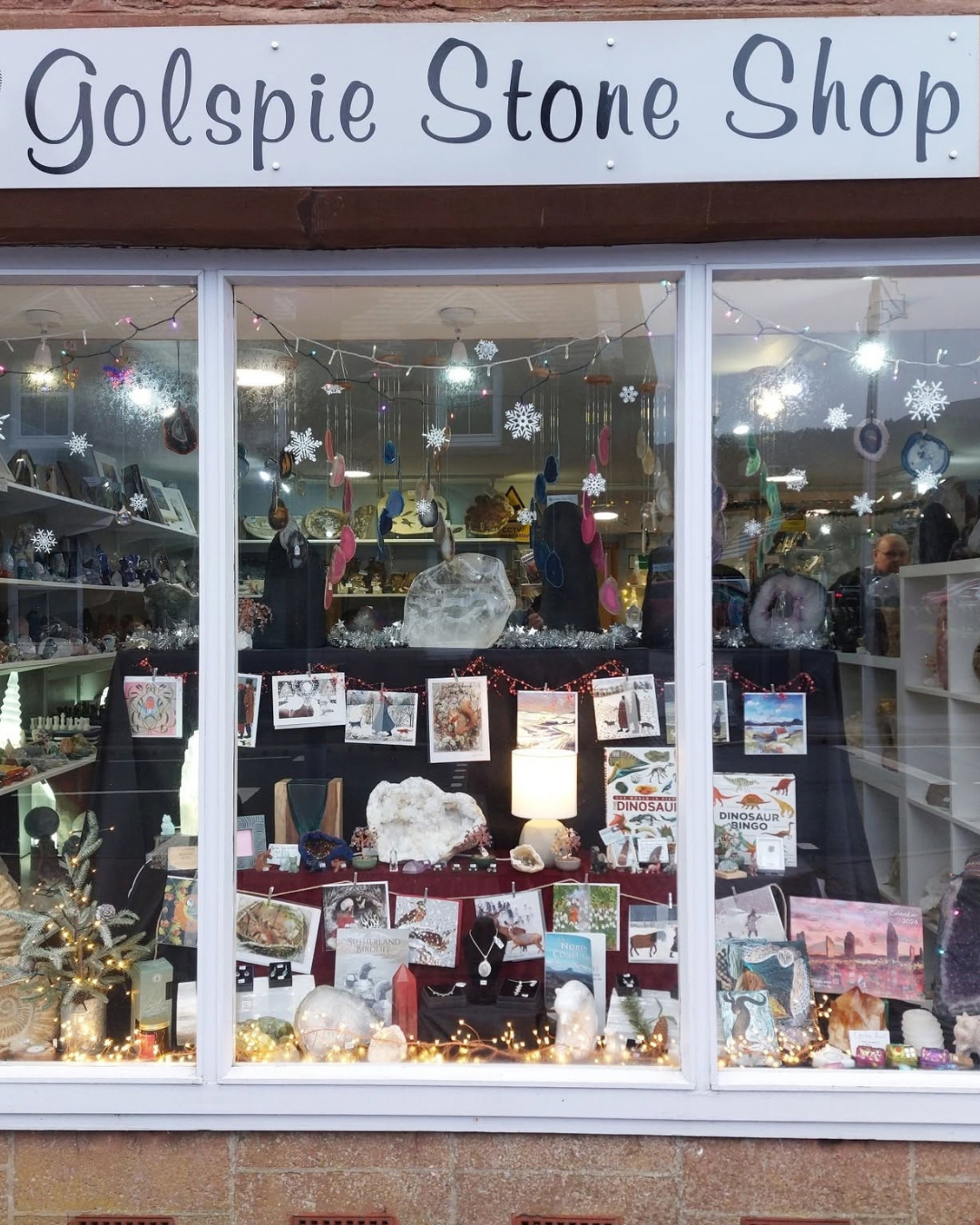 Vitrine de Golspie Stone Shop.